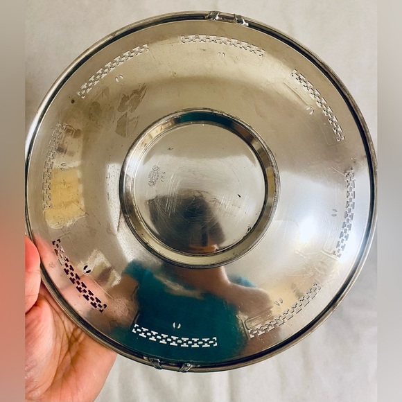 Elegant Silver Plated Decorative Plate. Vintage - Picture 3 of 7